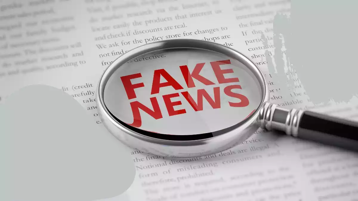 Cómo sobrevivir en un mundo de noticias falsas: Un Plan de Tres Pasos