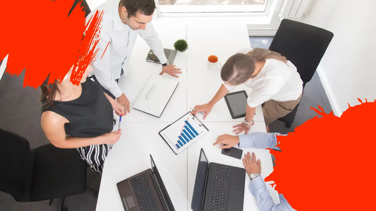 Relaciones públicas: inversión estratégica en tu presupuesto de marketing 2025